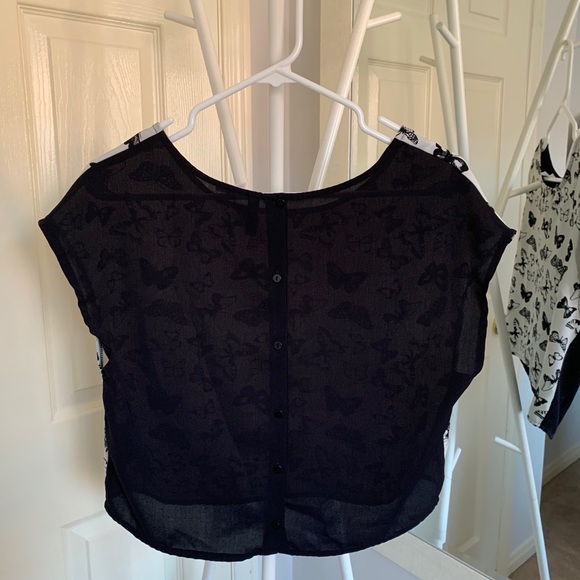 H&M Butterfly Blouse - Picture 2 of 2